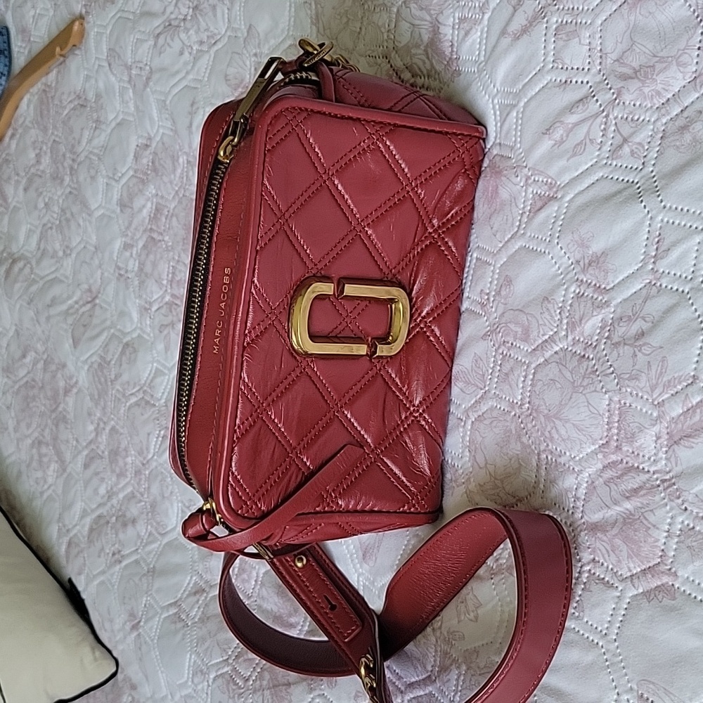 Marc Jacobs Quilted Softshot 21